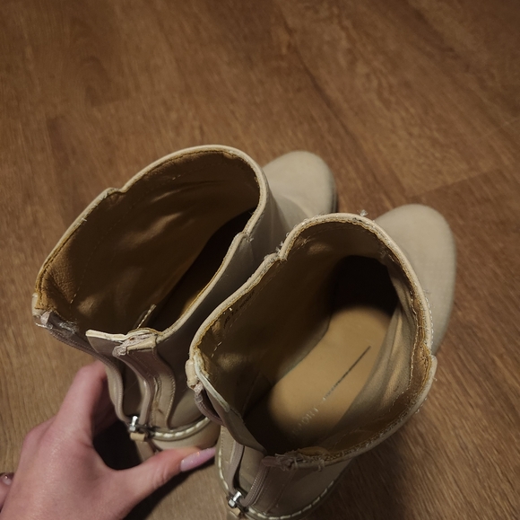 Report Booties - Picture 7 of 8